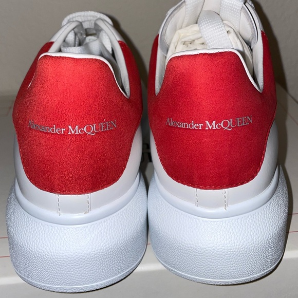 Alexander McQueen Sneakers 💯 Authentic - Picture 9 of 14